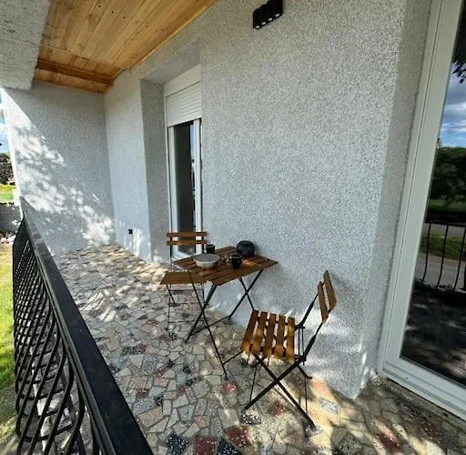 Lou Maluma Apartment